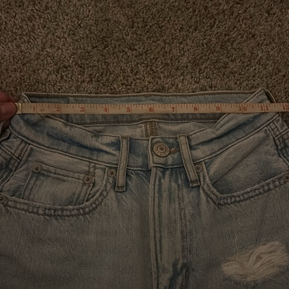American Eagle highest rise 90's boyfriend jeans - Picture 10 of 11